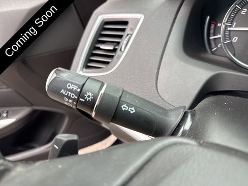 Used 2019 Acura TLX FWD image 13