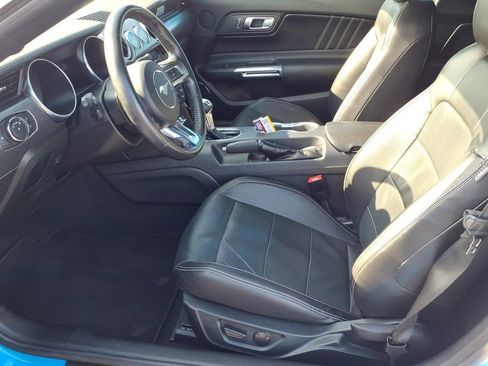 Used 2022 Ford Mustang GT Premium w/ GT Performance Package image 11