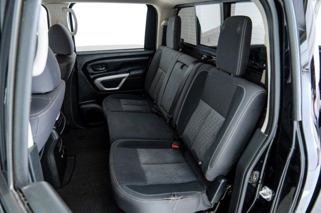 Used 2021 Nissan Titan SV w/ SV Convenience Package AWD/4WD image 36