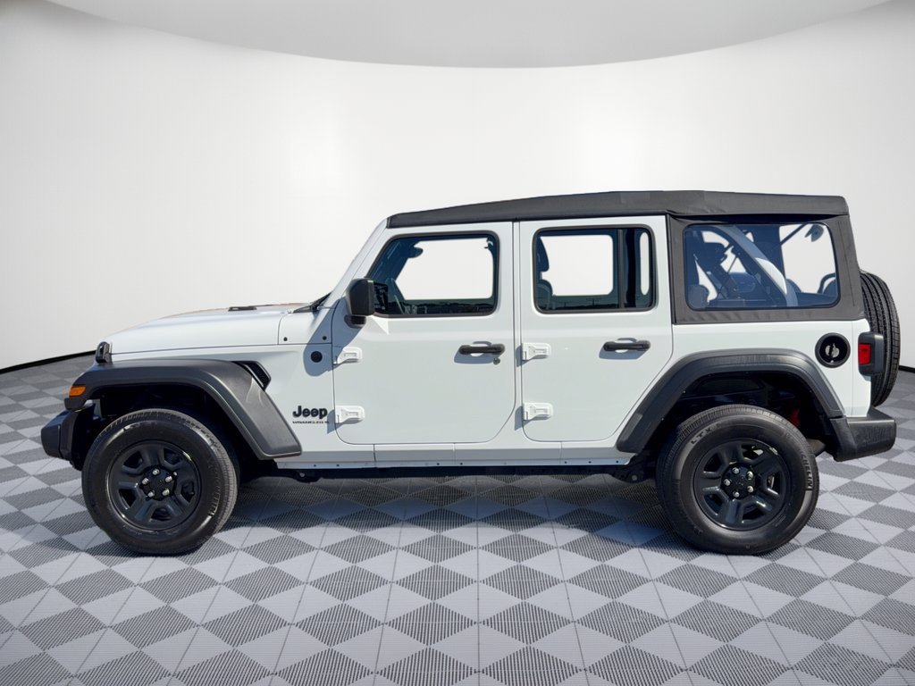 Used 2023 Jeep Wrangler Unlimited Sport AWD/4WD image 2