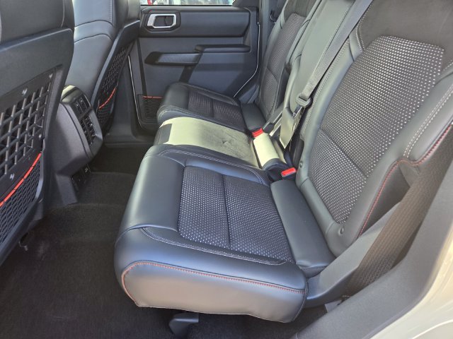 New 2026 Ford Bronco Raptor w/ Interior Carbon Fiber Pack AWD/4WD image 7