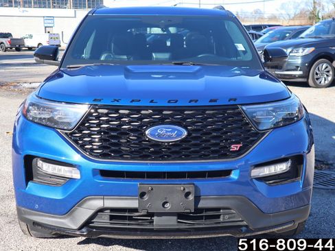 Used 2023 Ford Explorer ST w/ Equipment Group 401A image 4