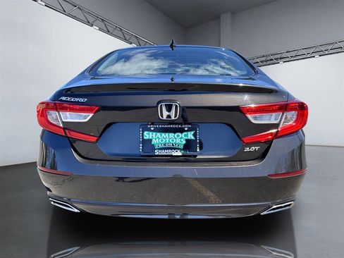Used 2018 Honda Accord EX-L image 6