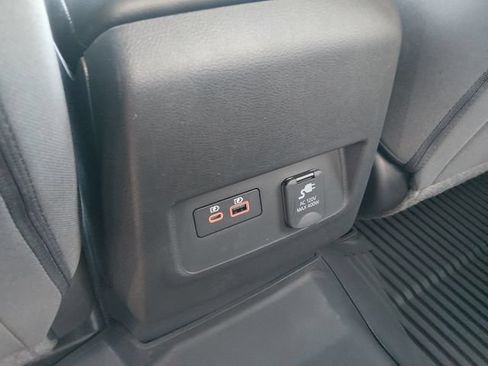 Certified 2026 Nissan Frontier SV w/ SV Convenience Package RWD image 12