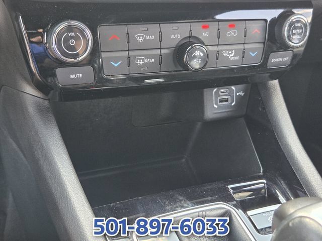 Used 2025 Jeep Compass Limited AWD/4WD image 20