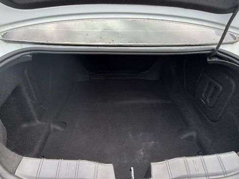 Used 2016 Chevrolet Camaro SS RWD image 12