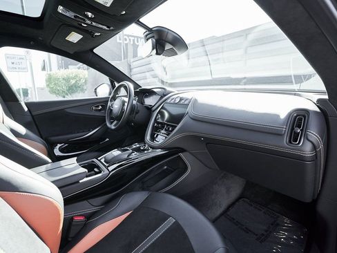 Used 2023 Aston Martin DBX 707 image 36