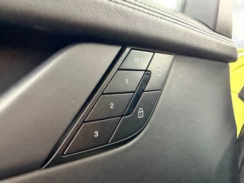 Used 2025 Porsche 911 Carrera 4 GTS image 24