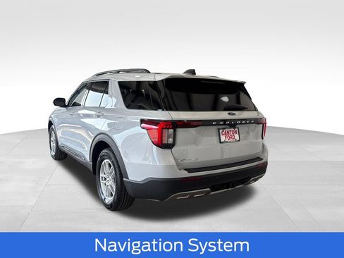 New 2026 Ford Explorer Active w/ Active Comfort Package RWD image 3