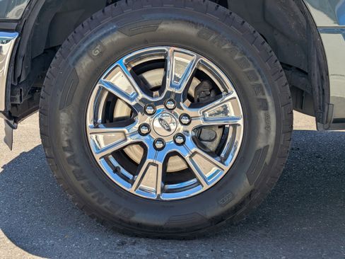 Used 2015 Ford F150 XLT w/ Equipment Group 302A Luxury AWD/4WD image 48
