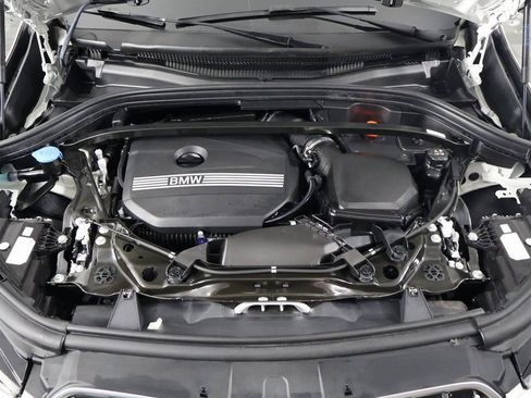 Used 2025 BMW X1 xDrive28i w/ Premium Package image 15