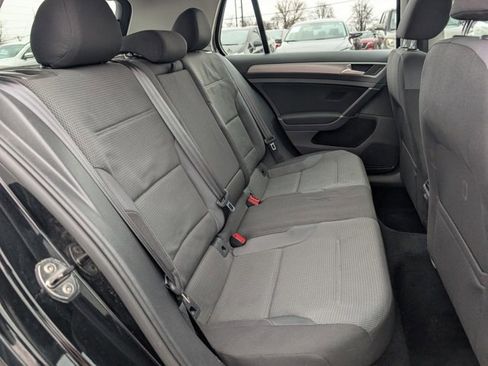Used 2017 Volkswagen Golf S image 20