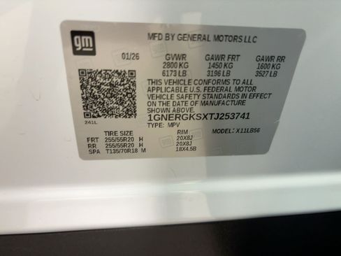 New 2026 Chevrolet Traverse LT w/ Sun and Wheel Package image 17