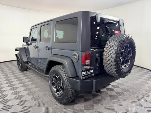 Used 2017 Jeep Wrangler Unlimited Sport w/ Quick Order Package 24S AWD/4WD image 9