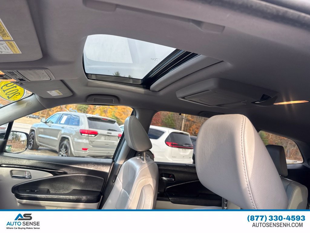 Used 2019 Honda Pilot Touring image 14