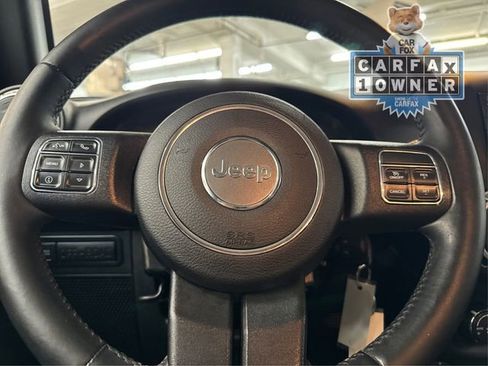 Used 2015 Jeep Wrangler Rubicon w/ Dual Top Group image 20