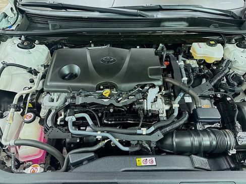 Used 2021 Toyota Avalon XLE w/ Moonroof Package FWD image 29