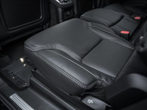 New 2026 Volvo XC90 T8 Ultra image 33