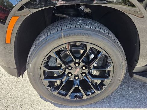 New 2026 GMC Yukon Elevation w/ Elevation Premium Package RWD image 4