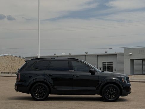 Used 2024 Kia Telluride SX Prestige X-Pro AWD/4WD image 3