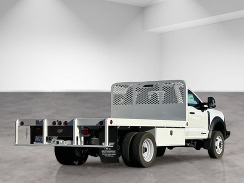 Used 2024 Ford F550 2WD Regular Cab Super Duty w/ XL Chrome Package image 7