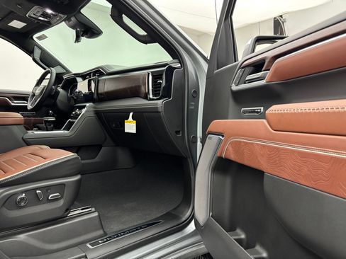 New 2026 GMC Sierra 1500 Denali Ultimate AWD/4WD image 35