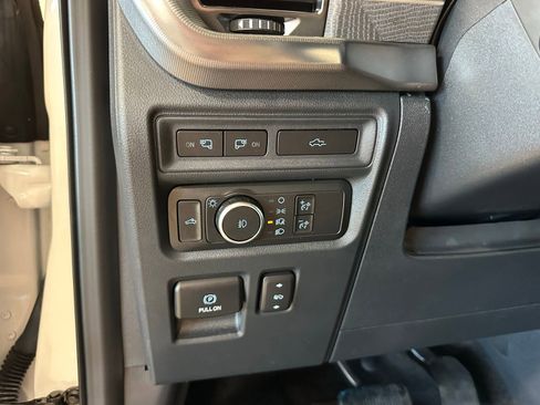 Used 2021 Ford F150 Platinum w/ Equipment Group 701A High image 18