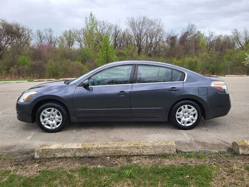 Used 2012 Nissan Altima 2.5 S FWD image 3