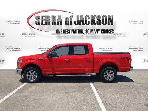 Used 2017 Ford F150 XLT w/ Equipment Group 302A Luxury AWD/4WD image 5