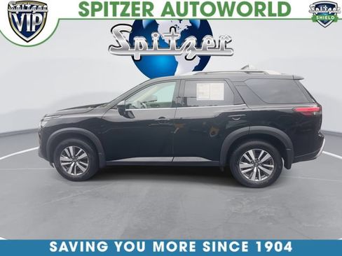 Used 2023 Nissan Pathfinder SL AWD/4WD image 6