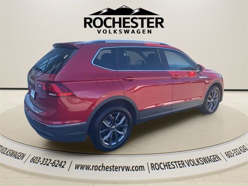 Used 2022 Volkswagen Tiguan SE image 10