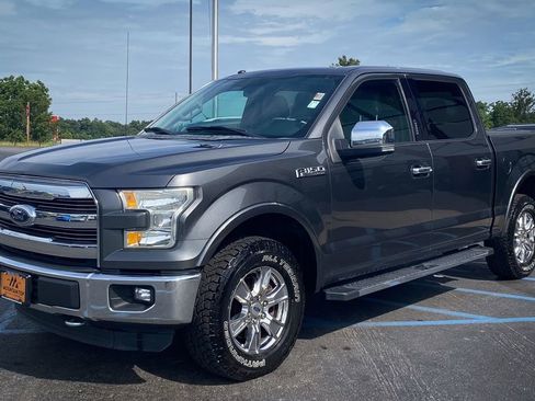 Used 2016 Ford F150 Lariat AWD/4WD image 6