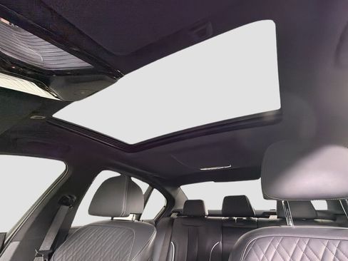 Certified 2023 BMW M550i xDrive w/ Executive Package image 23