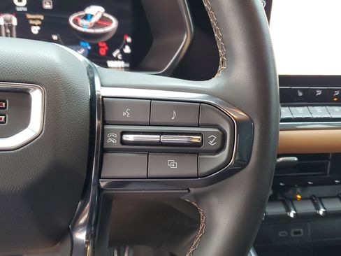 Used 2024 GMC Canyon AT4 w/ LPO, Off Road Lift Package image 24