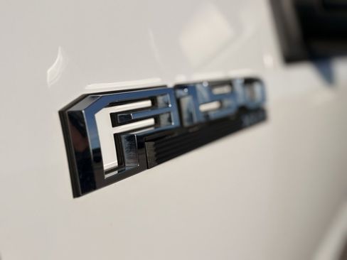 Used 2019 Ford F150 XLT w/ Equipment Group 301A Mid image 10