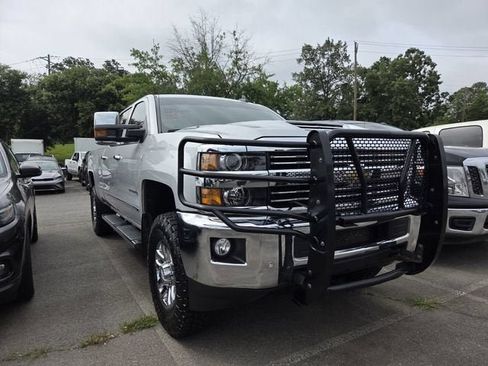 Used 2019 Chevrolet Silverado 2500 LTZ w/ Duramax Plus Package AWD/4WD image 1
