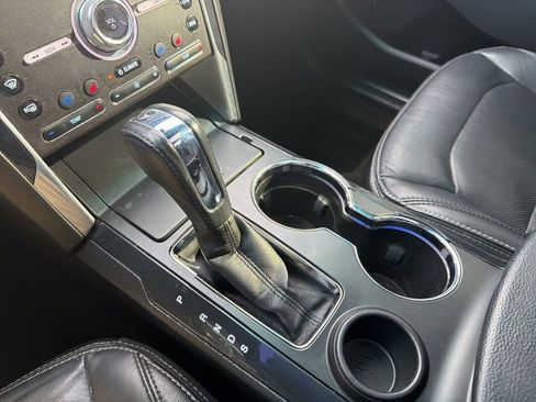 Used 2016 Ford Explorer Limited w/ Equipment Group 301A image 34