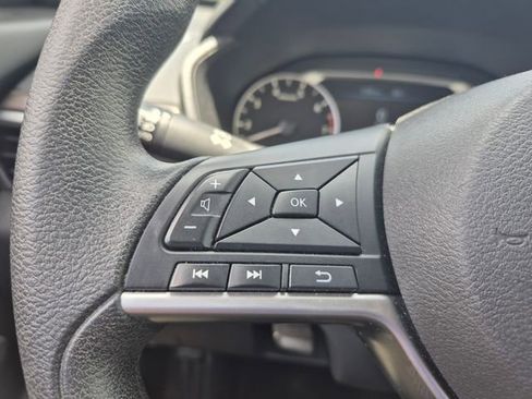 Used 2024 Nissan Altima 2.5 SV FWD image 19