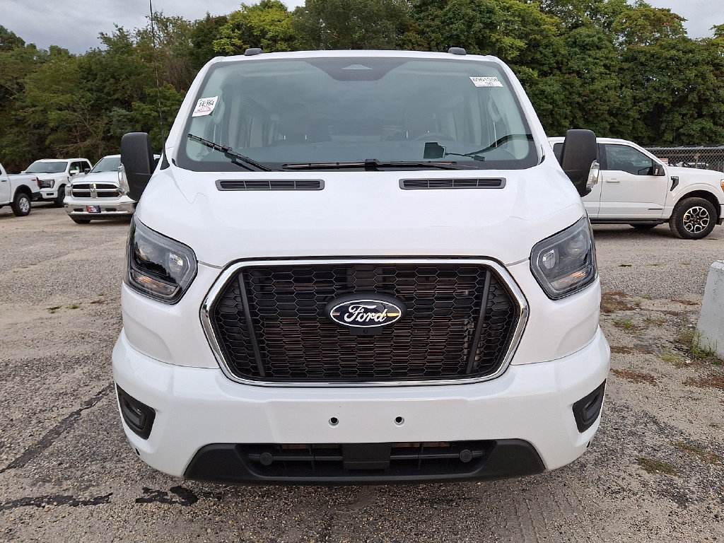 Used 2026 Ford Transit 350 XLT RWD image 2