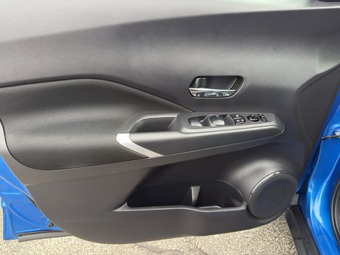 Used 2023 Nissan Kicks SV FWD image 13