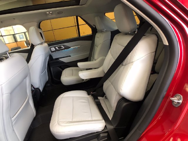 Used 2026 Ford Explorer Platinum w/ LUX Leather Package AWD/4WD image 20
