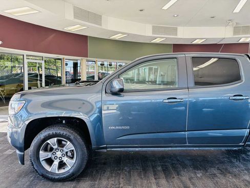 Used 2019 Chevrolet Colorado Z71 AWD/4WD image 18