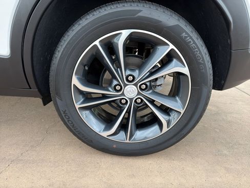 Used 2022 Buick Encore GX Select image 6