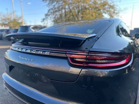 Used 2019 Porsche Panamera 4 w/ Premium Package Plus AWD/4WD image 10