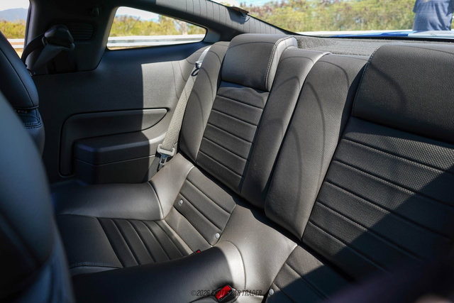 Used 2009 Ford Mustang Shelby GT500 RWD image 32