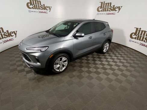 Used 2024 Buick Encore GX Preferred FWD image 4