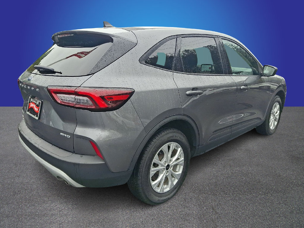Used 2025 Ford Escape Active AWD/4WD image 4
