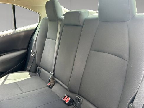 Used 2021 Toyota Corolla LE w/ Carpet Mat Package (TMS) FWD image 16