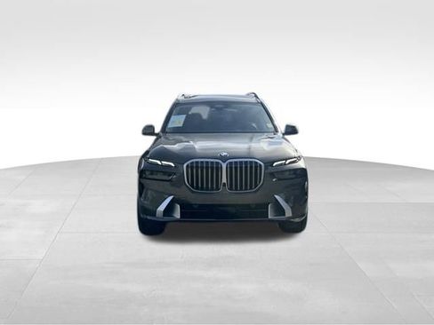 Certified 2023 BMW X7 xDrive40i w/ Executive Package image 10