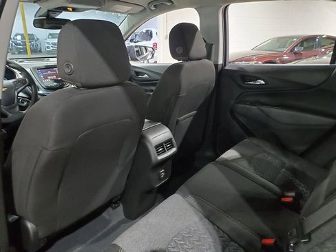 Used 2022 Chevrolet Equinox LT image 23